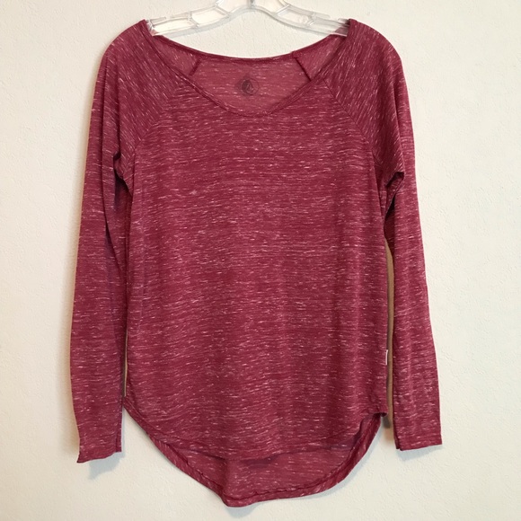 Volcom Tops - Long sleeve crew neck shirt